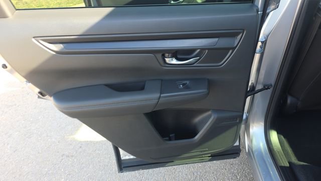 Used 2023 Honda CR-V LX image 15