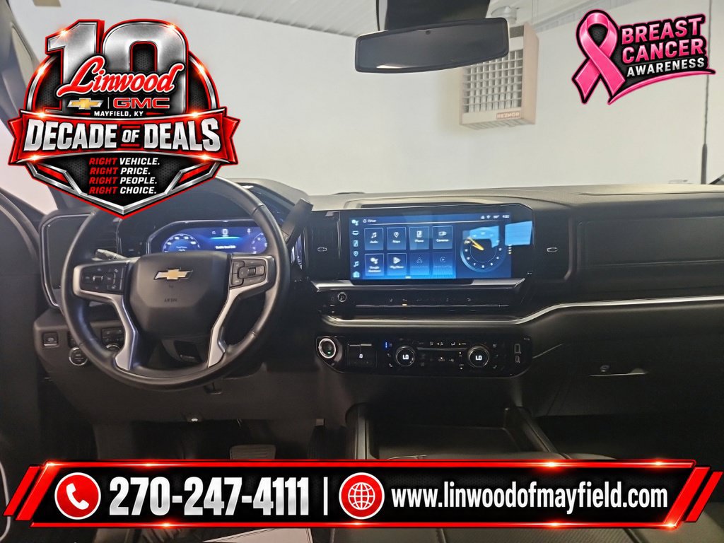 Used 2024 Chevrolet Silverado 2500 LTZ w/ LTZ Plus Package AWD/4WD image 17