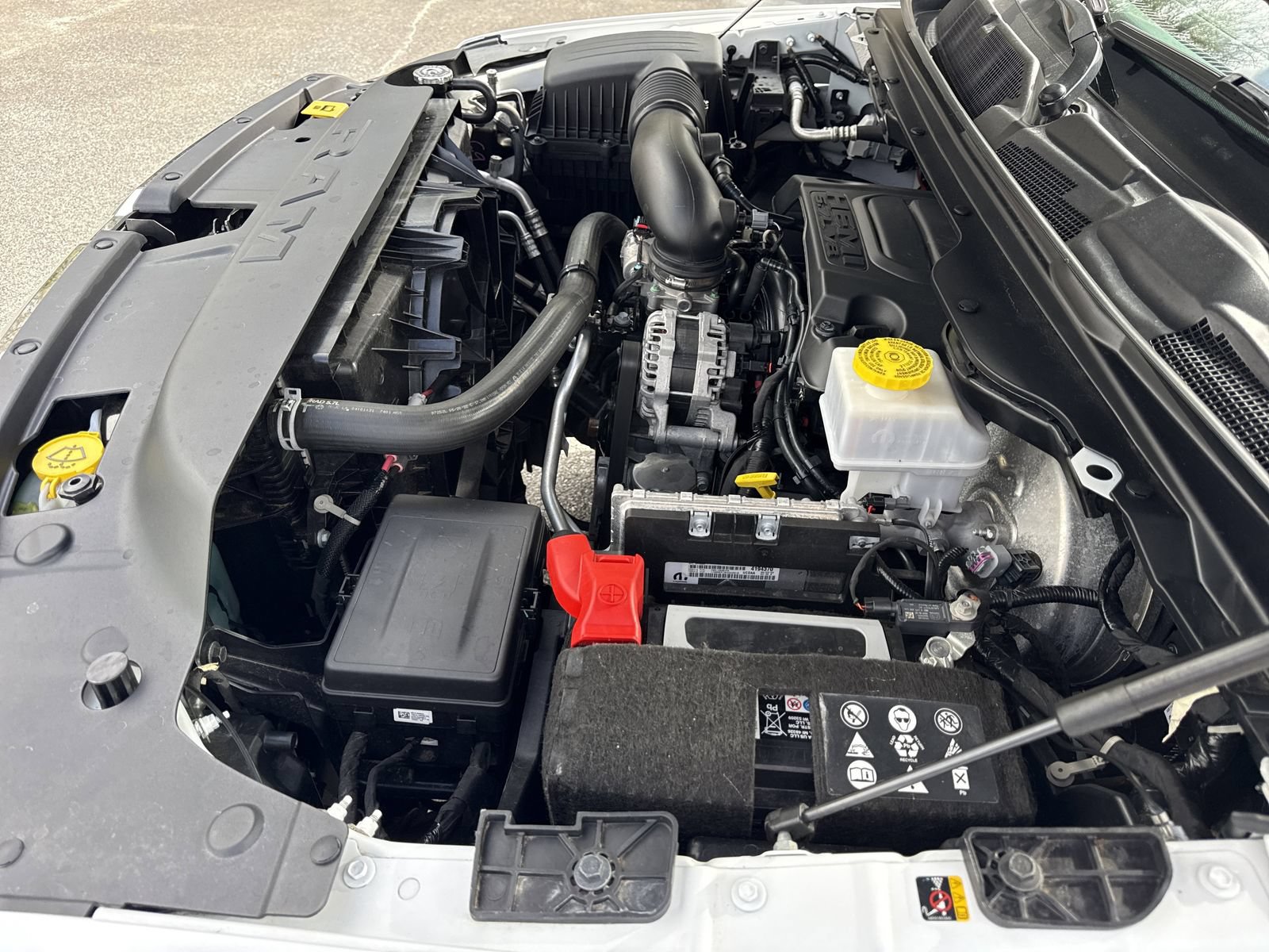 Used 2022 RAM 1500 Laramie RWD image 33