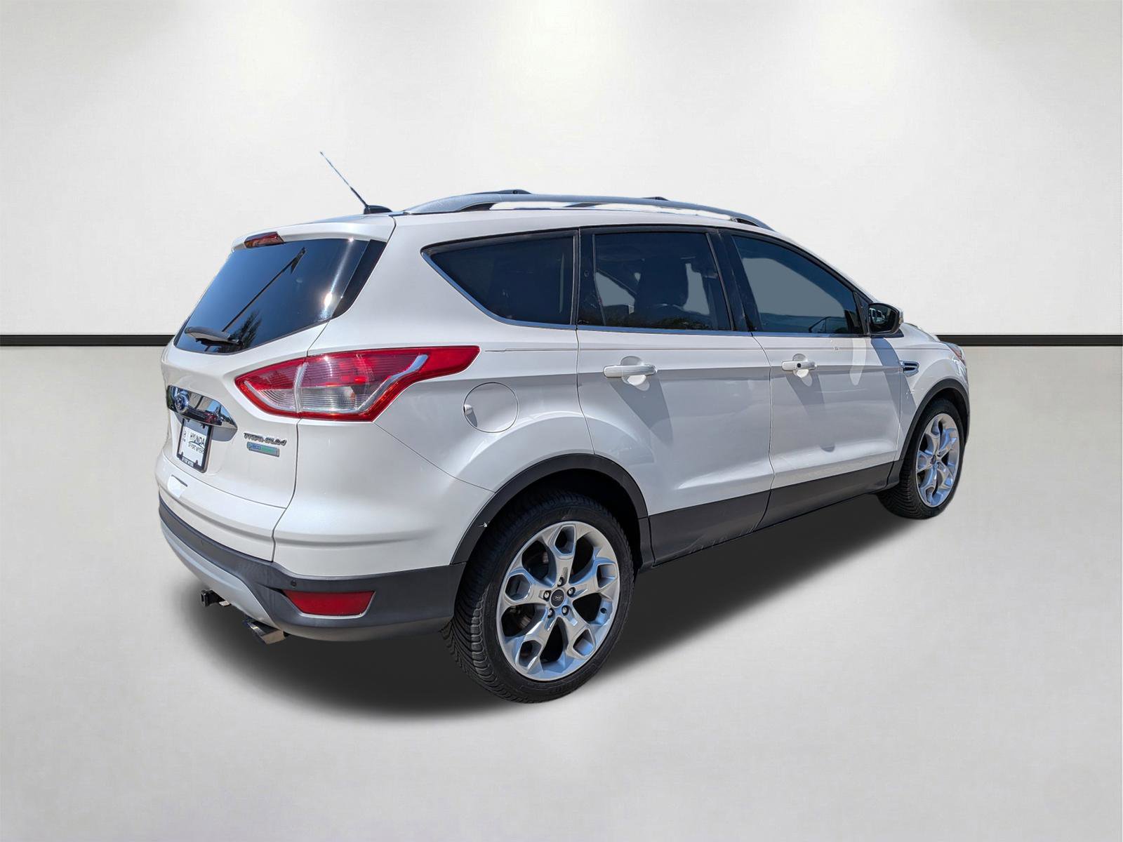 Used 2015 Ford Escape Titanium w/ Equipment Group 301A image 4