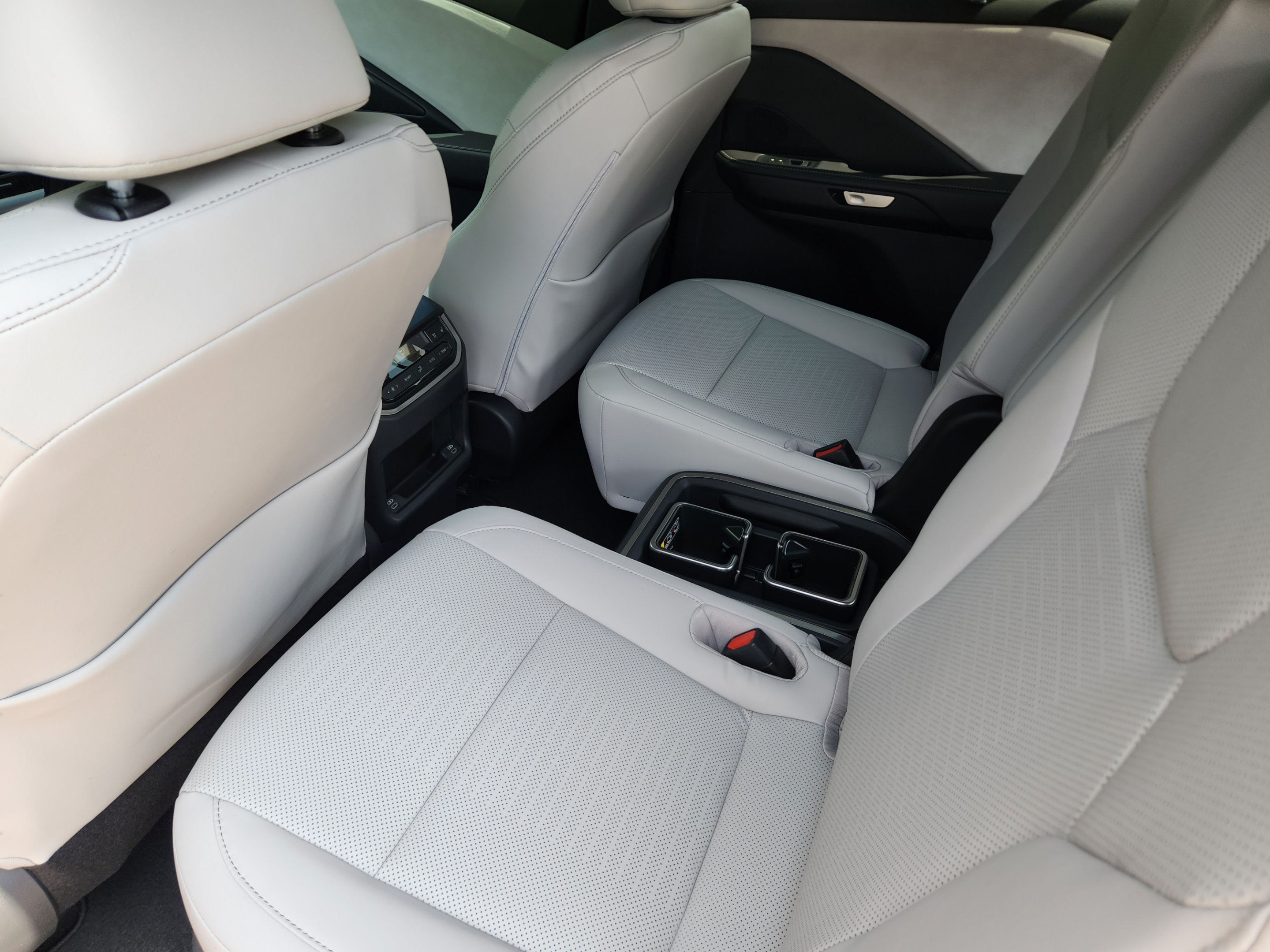 New 2026 Lexus TX 350 AWD image 18