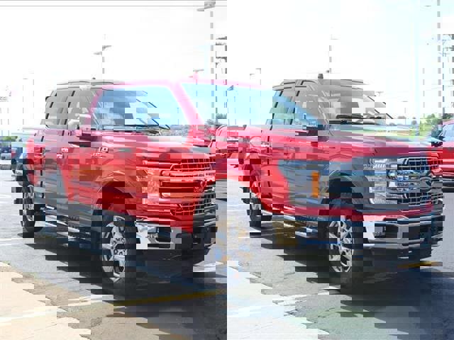 Used 2018 Ford F150 Lariat image 3