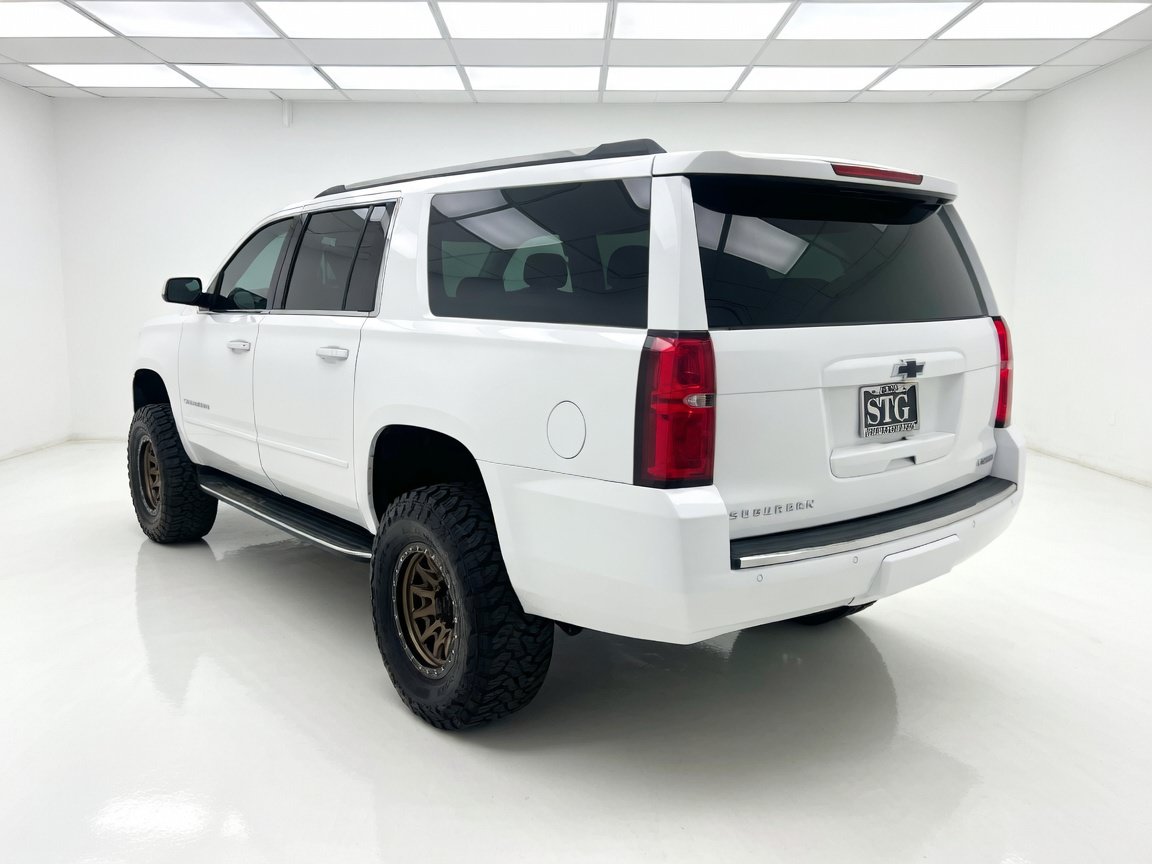 Used 2017 Chevrolet Suburban Premier AWD/4WD image 6
