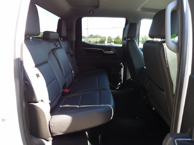 Used 2025 GMC Sierra 1500 SLT AWD/4WD image 13