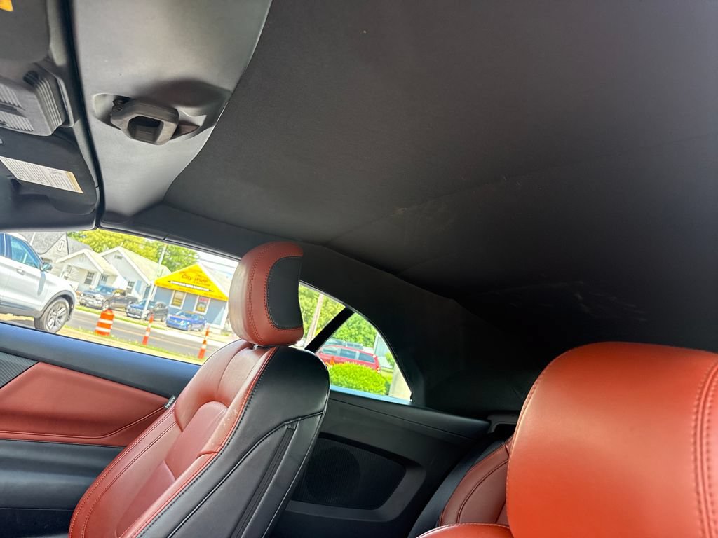Used 2025 Ford Mustang Premium RWD image 17