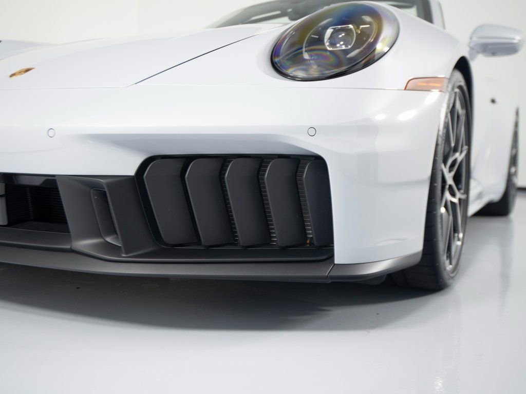 Certified 2026 Porsche 911 Carrera GTS image 46