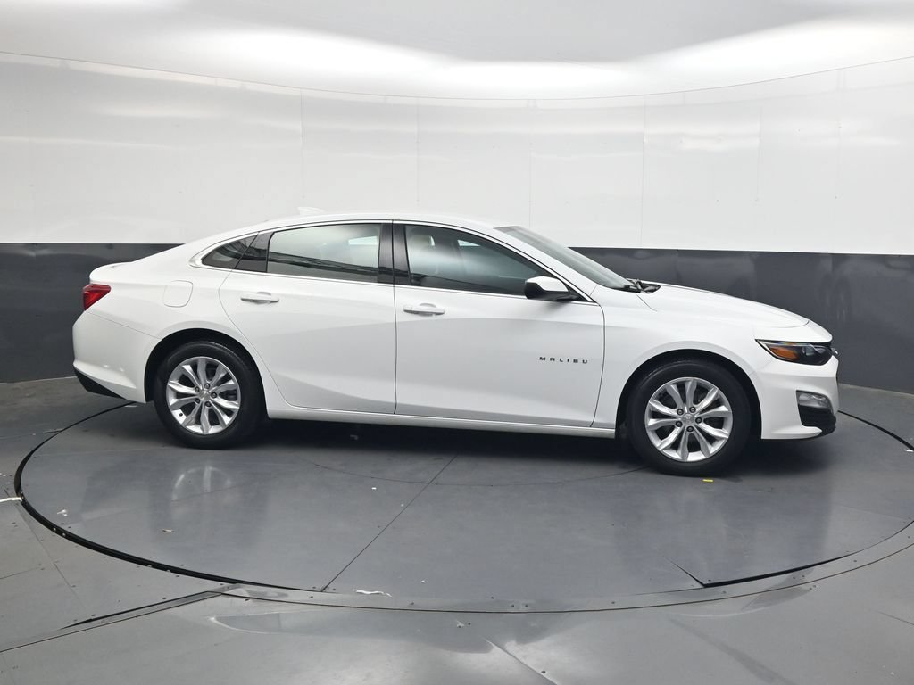 Used 2023 Chevrolet Malibu LT FWD image 4