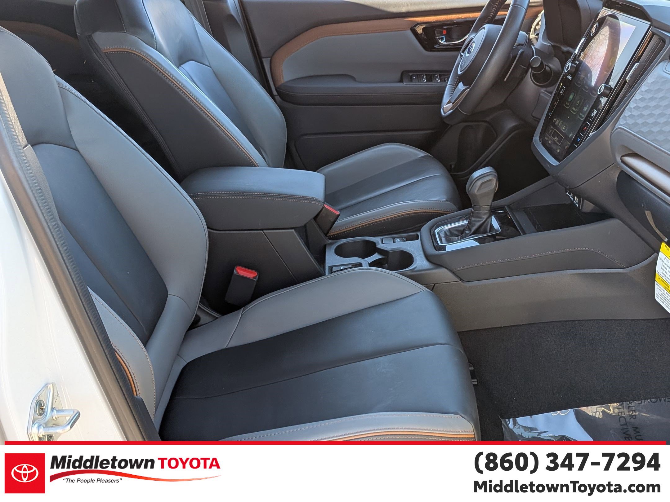 Used 2025 Subaru Forester Sport AWD/4WD image 36
