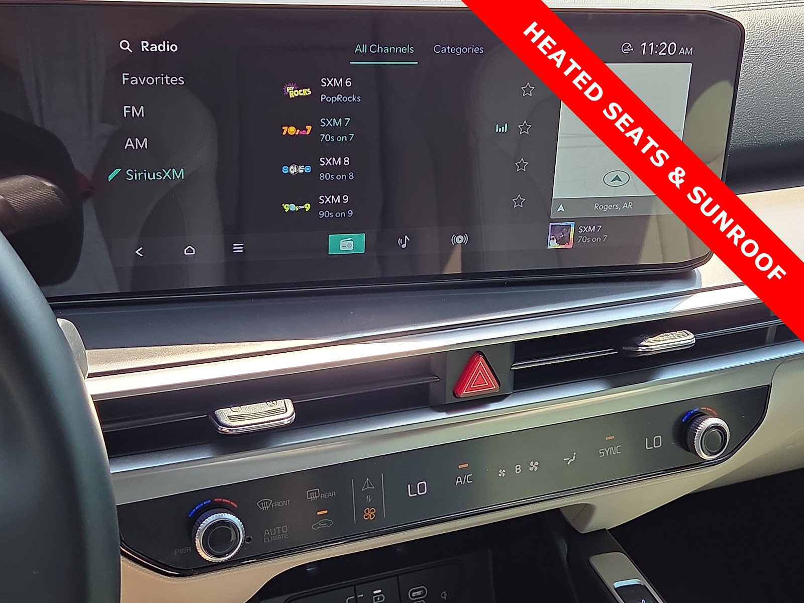 Used 2025 Kia Sorento S w/ Panoramic Sunroof Package AWD/4WD image 17