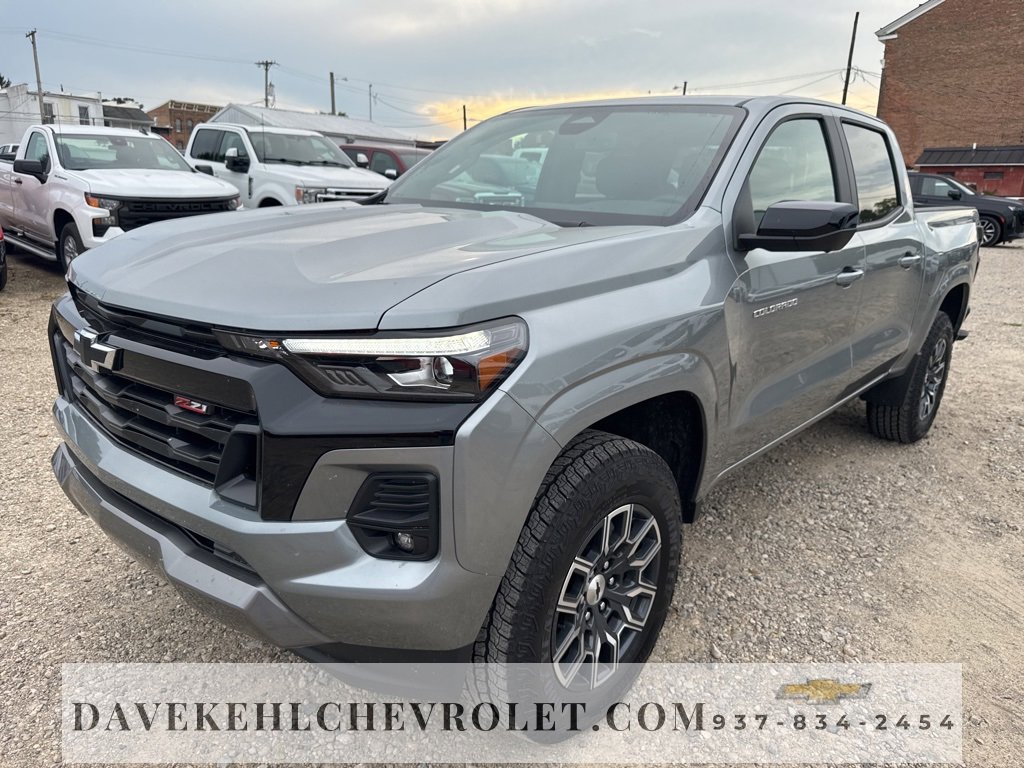 Used 2024 Chevrolet Colorado Z71 w/ Z71 Convenience Package 2
