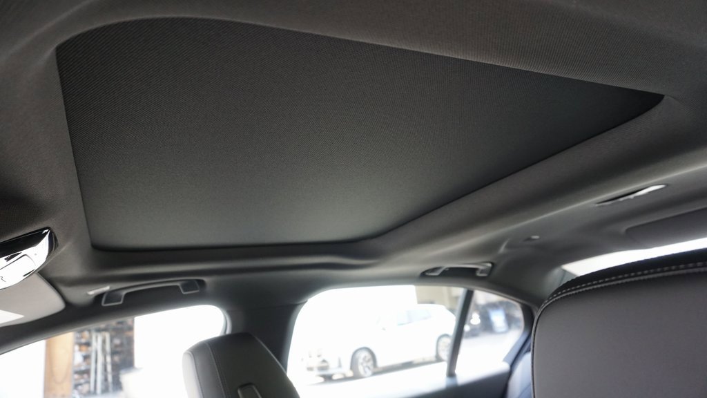 New 2025 BMW 530i image 16