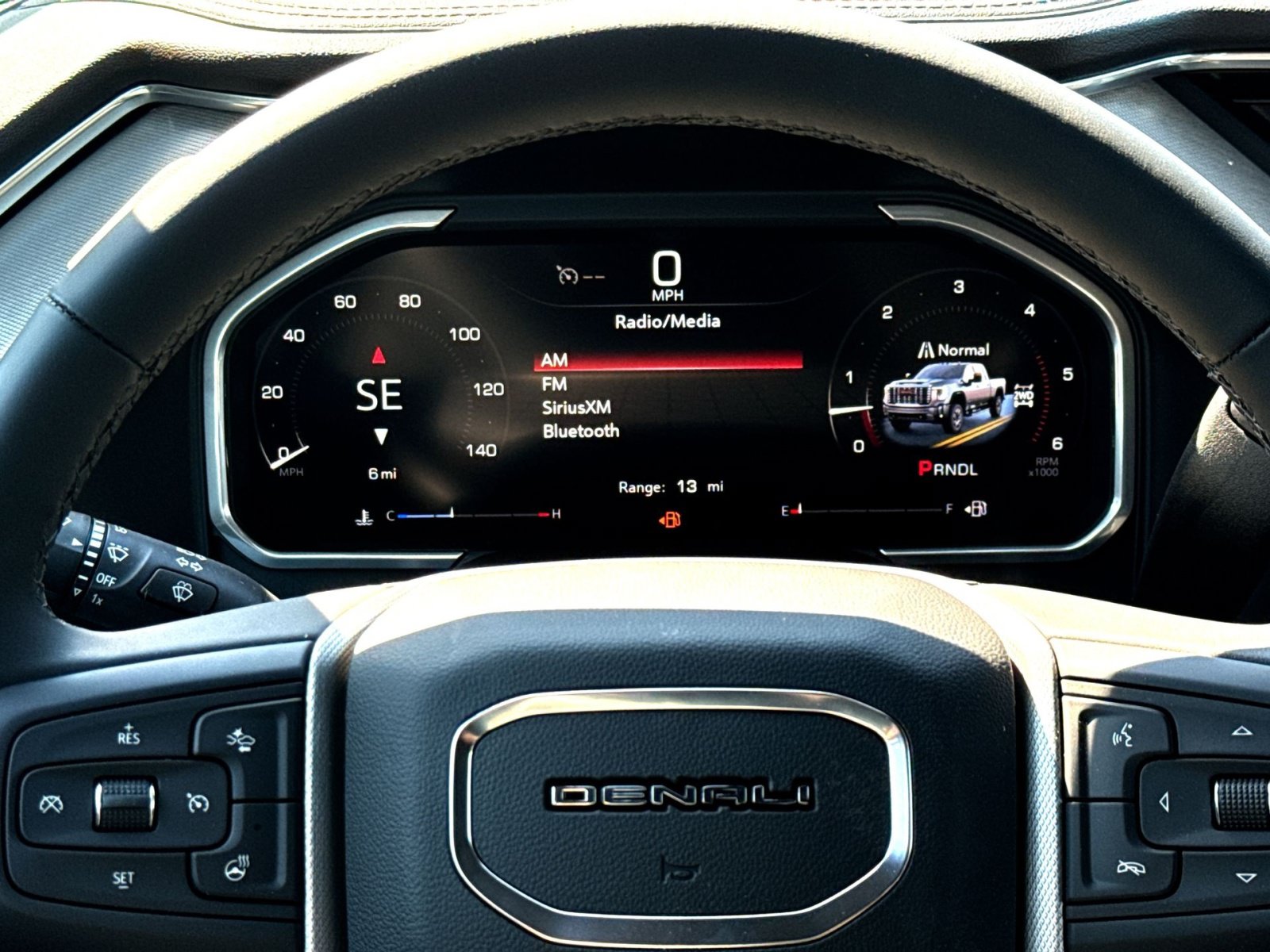 New 2026 GMC Sierra 2500 Denali w/ Denali Reserve Package AWD/4WD image 17