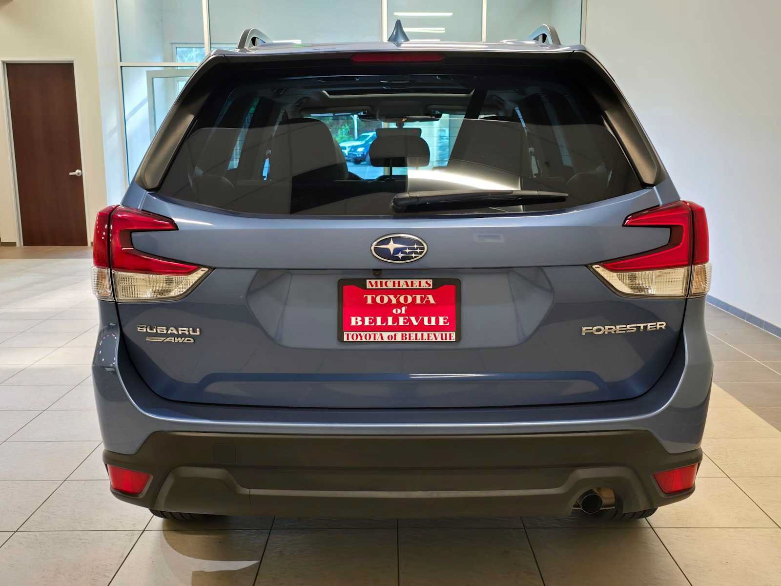Used 2023 Subaru Forester Premium AWD/4WD image 5