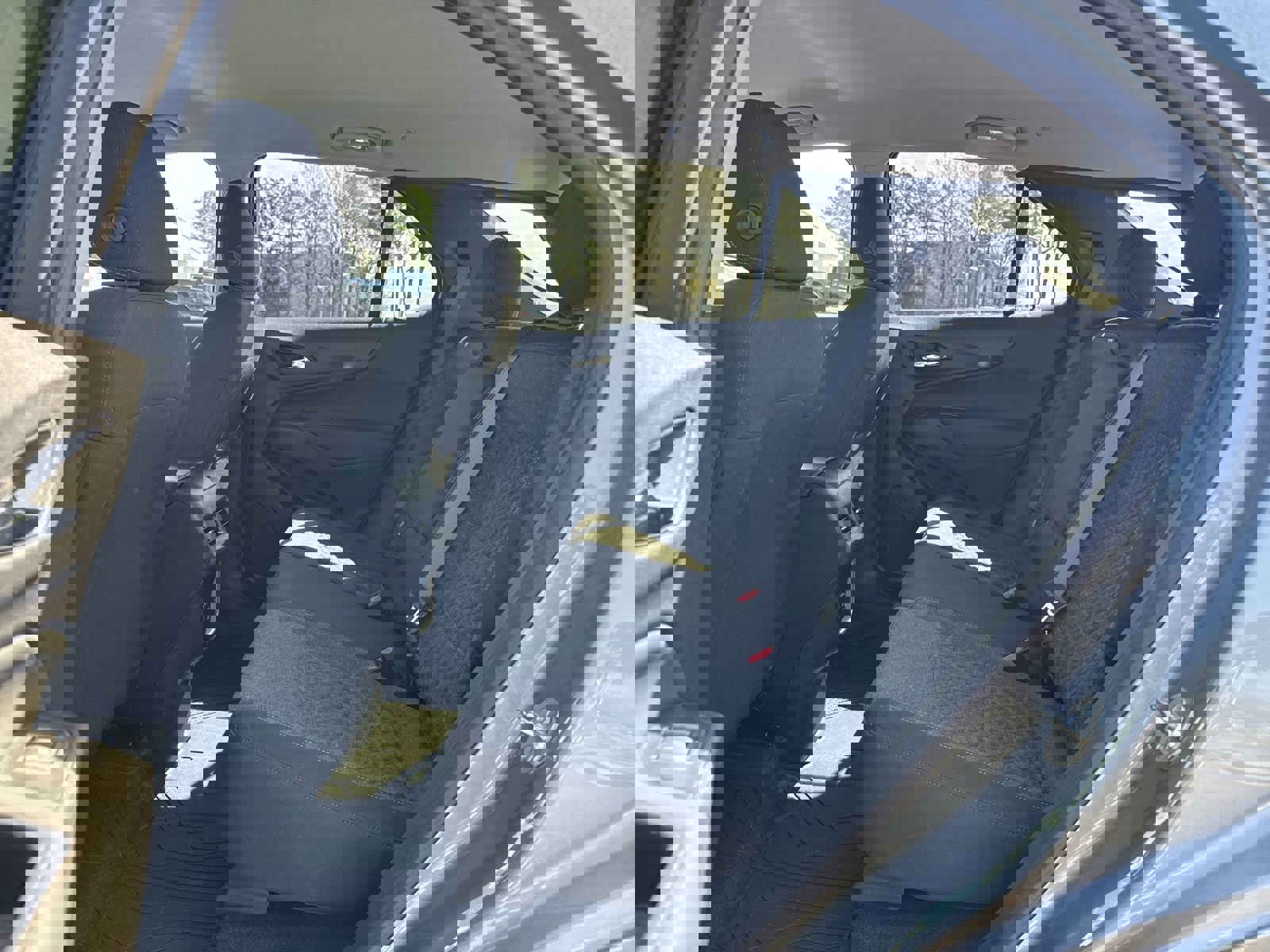 Used 2024 Chevrolet Equinox LT w/ LPO, Floor Liner Package image 30