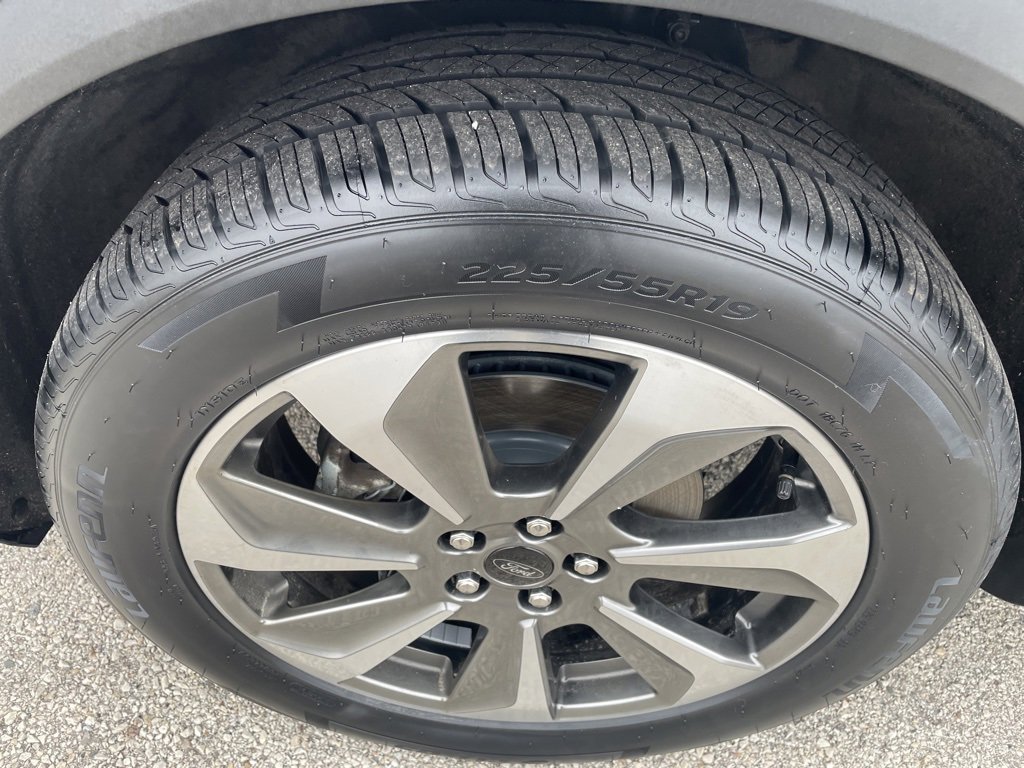 Used 2023 Ford Escape Platinum image 33