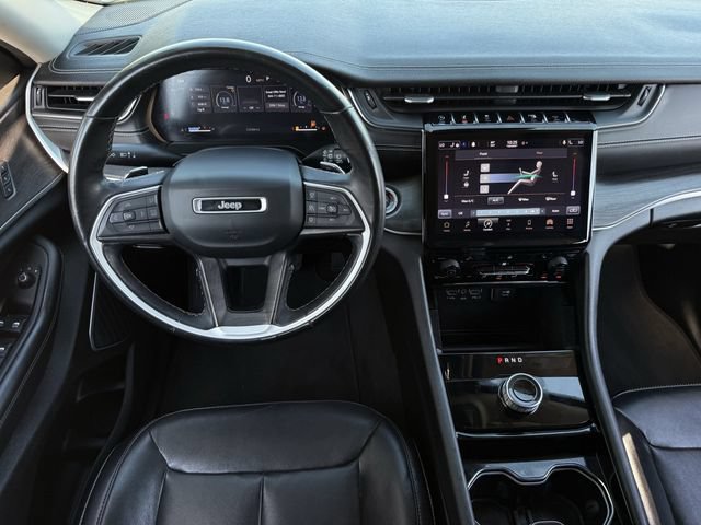 Used 2021 Jeep Grand Cherokee L Limited RWD image 12