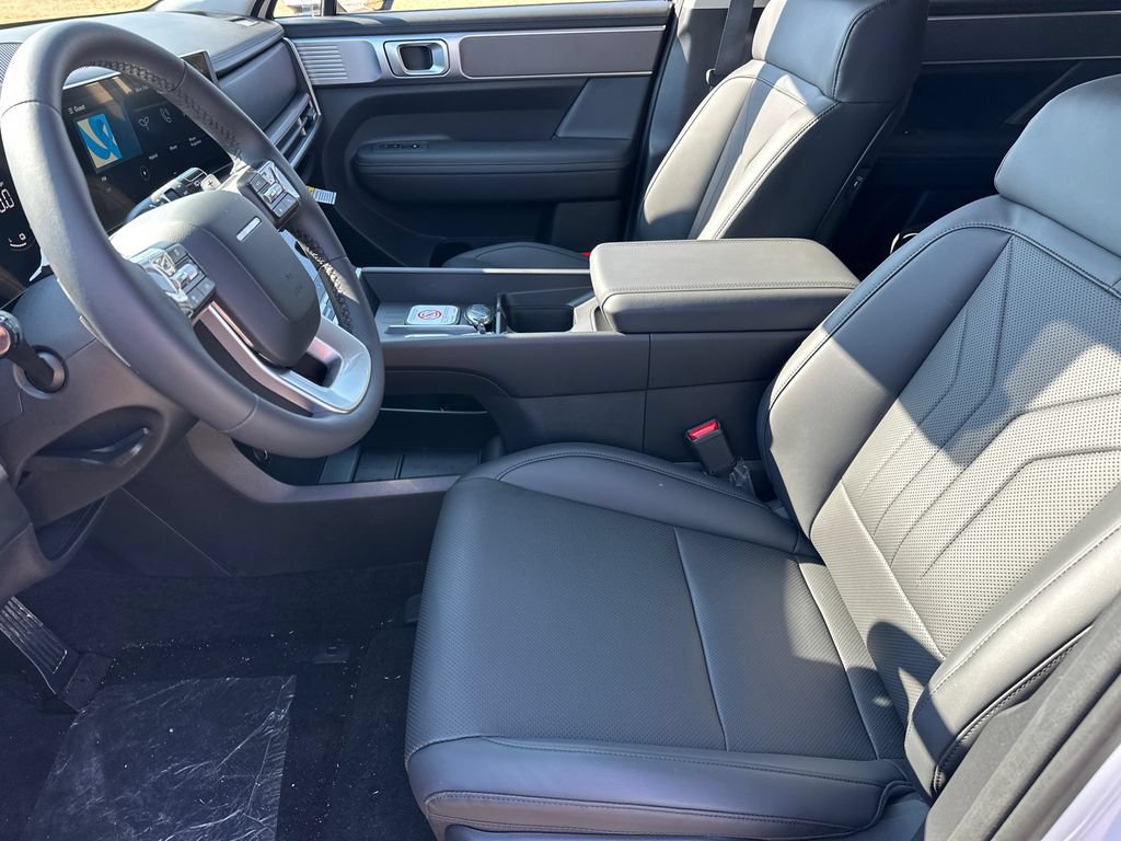 New 2026 Hyundai Santa Fe SEL FWD image 10