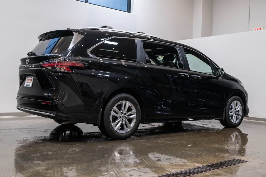 Certified 2026 Toyota Sienna Limited AWD/4WD image 9