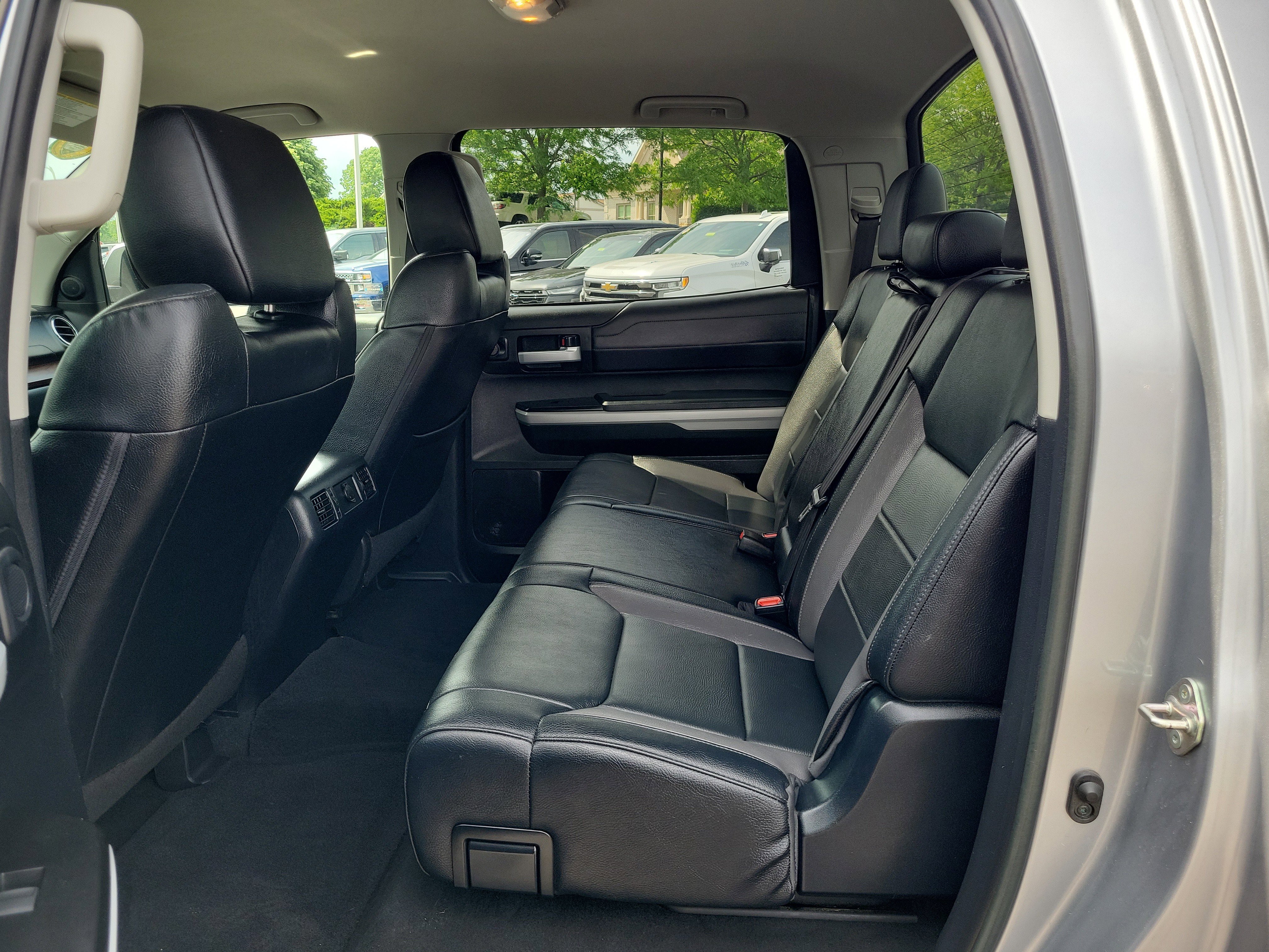 Used 2019 Toyota Tundra Limited w/ Limited Premium Package AWD/4WD image 12