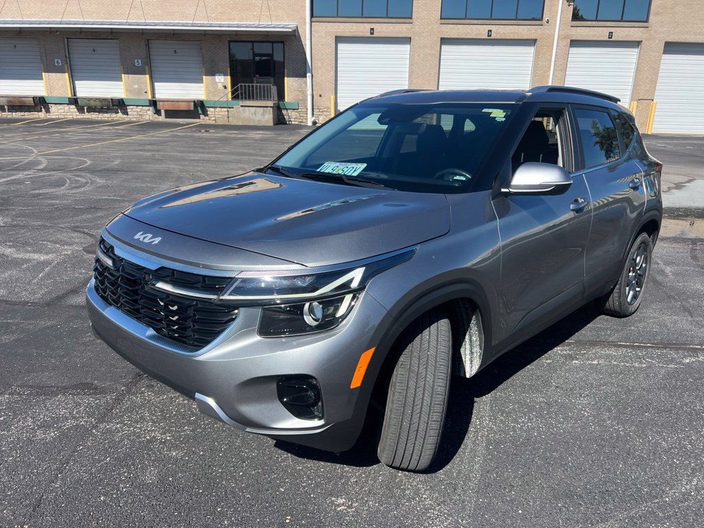 Certified 2024 Kia Seltos S AWD/4WD image 11
