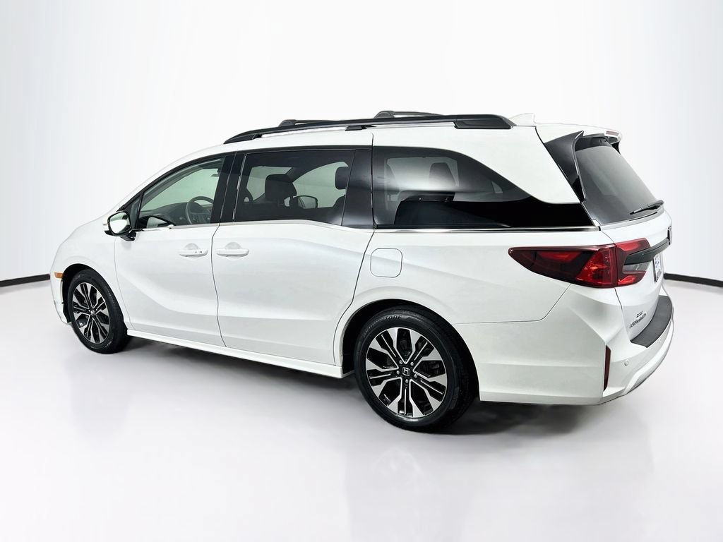 Used 2025 Honda Odyssey Elite image 5