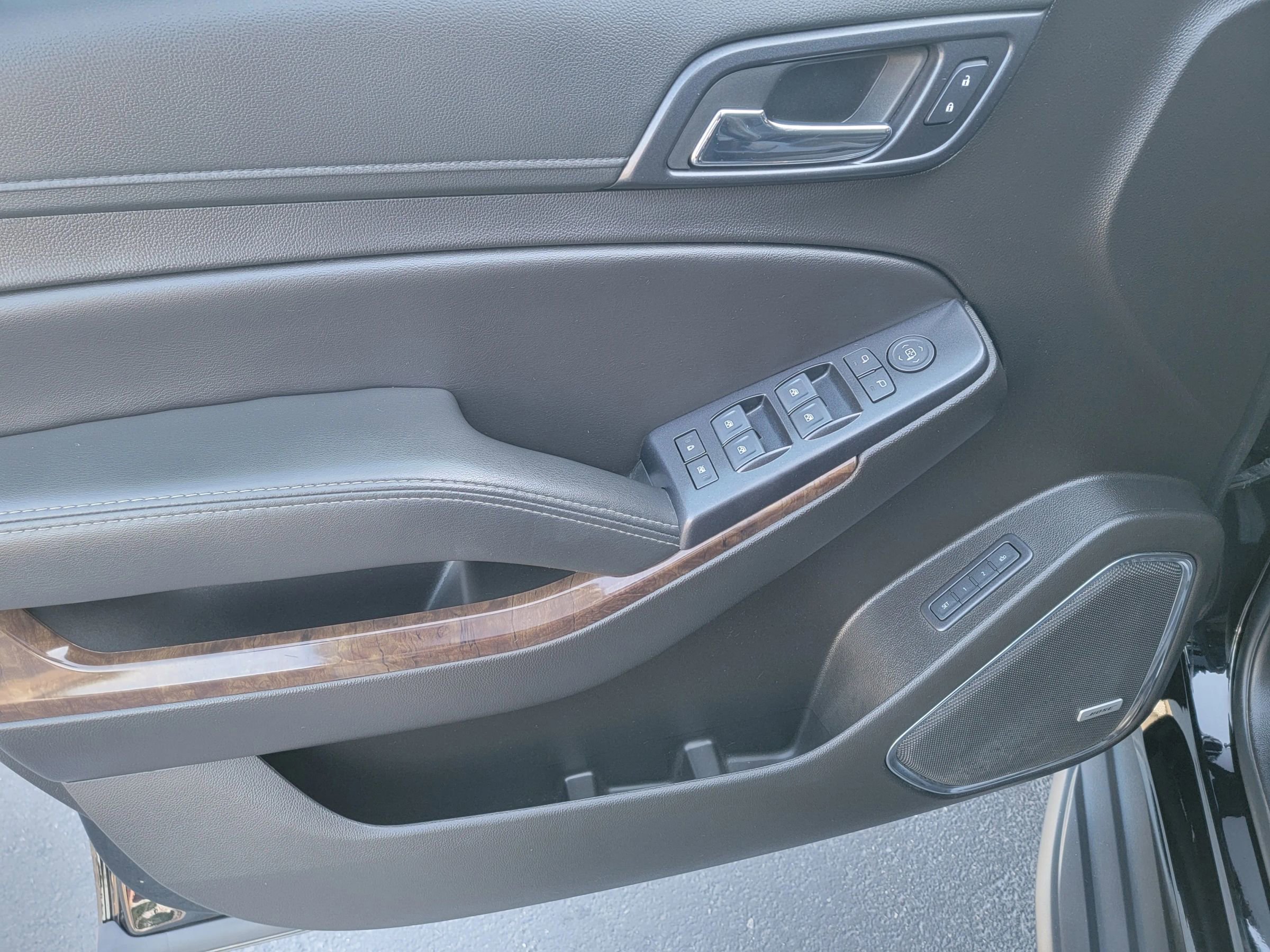 Used 2019 Chevrolet Tahoe LT image 27