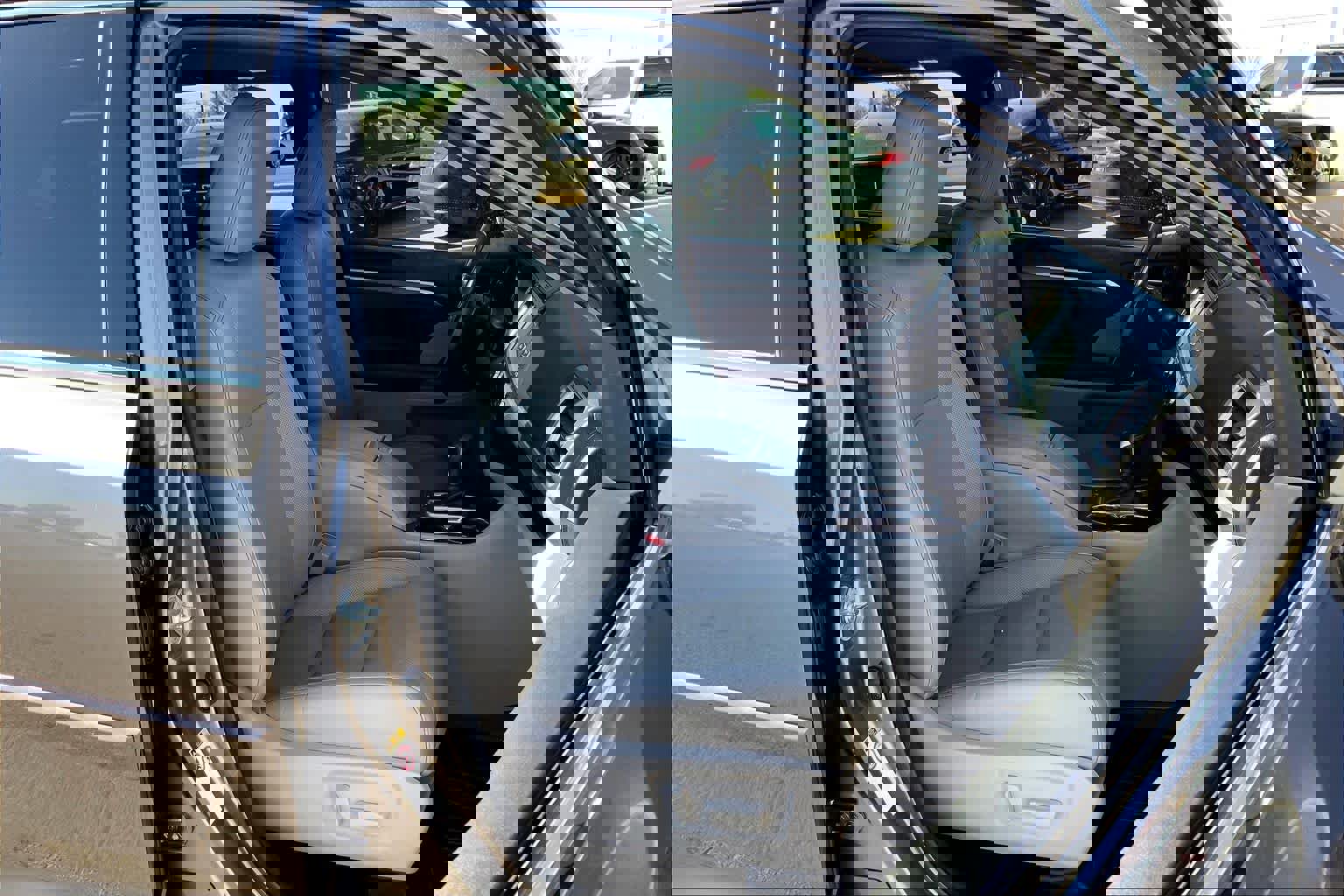 Used 2018 Toyota Highlander Limited image 9