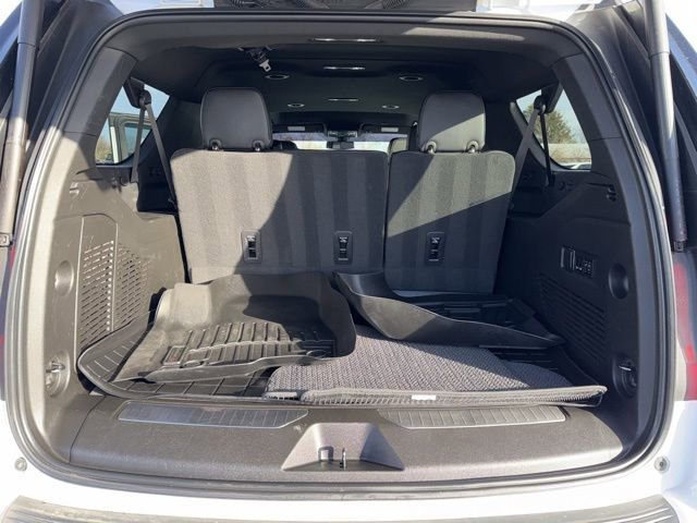 Used 2022 GMC Yukon XL Denali image 8