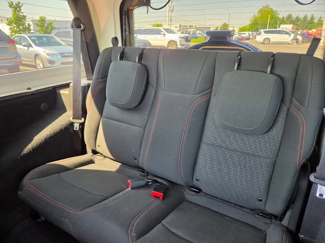 Used 2021 Jeep Wrangler Rubicon AWD/4WD image 11