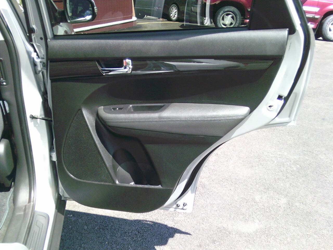 Used 2012 Kia Sorento LX w/ Convenience Pkg image 17