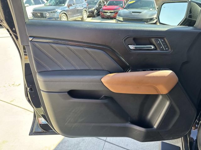 Used 2024 GMC Canyon AT4 w/ AT4 Premium Package image 19