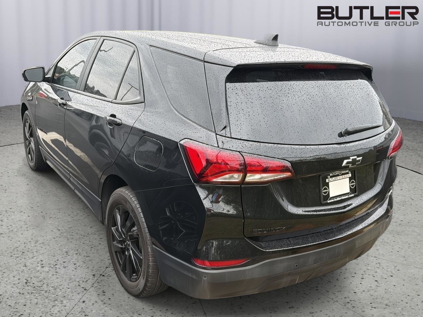 Used 2024 Chevrolet Equinox LS w/ LS Convenience Package FWD image 9