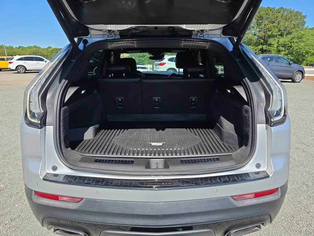 Used 2020 Cadillac XT4 Sport w/ Cold Weather Package AWD/4WD image 45