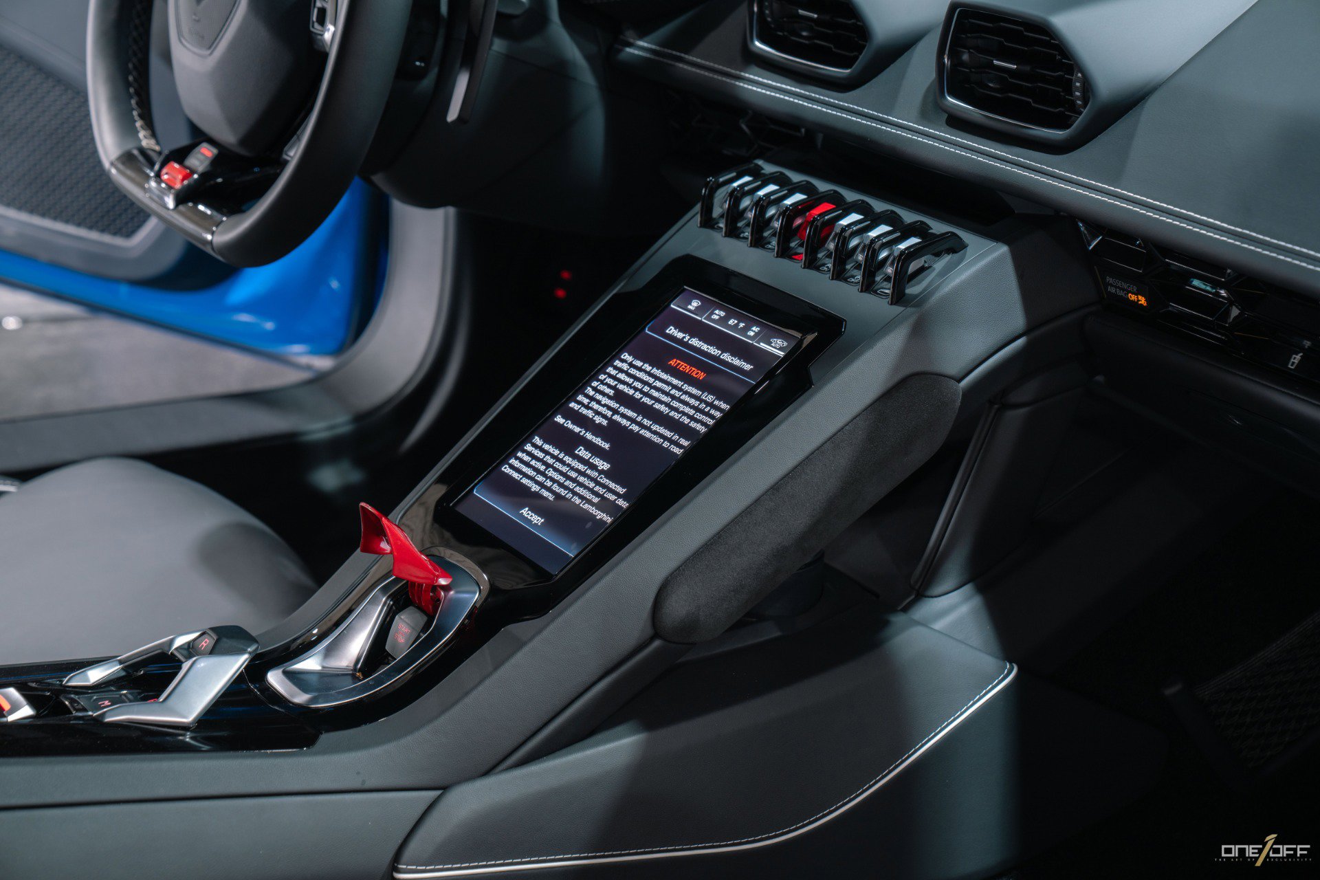 Used 2021 Lamborghini Huracan EVO image 8