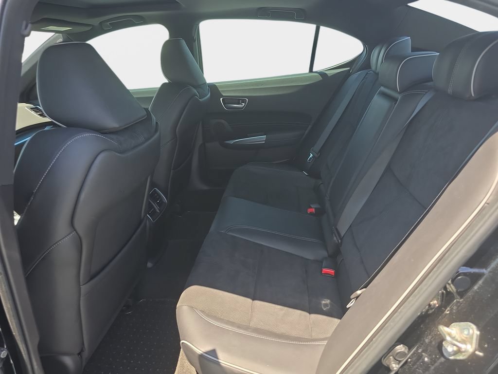 Used 2018 Acura TLX w/ Technology & A-SPEC Package FWD image 25
