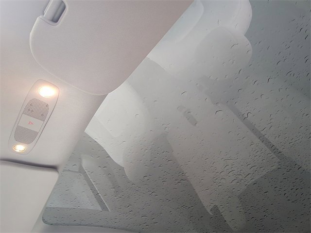 Used 2023 Tesla Model Y Long Range image 28