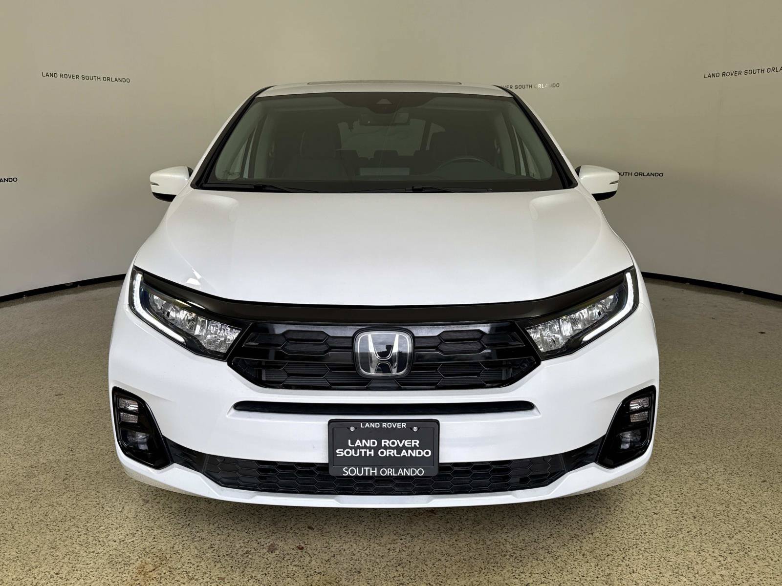 Used 2025 Honda Odyssey Elite image 8
