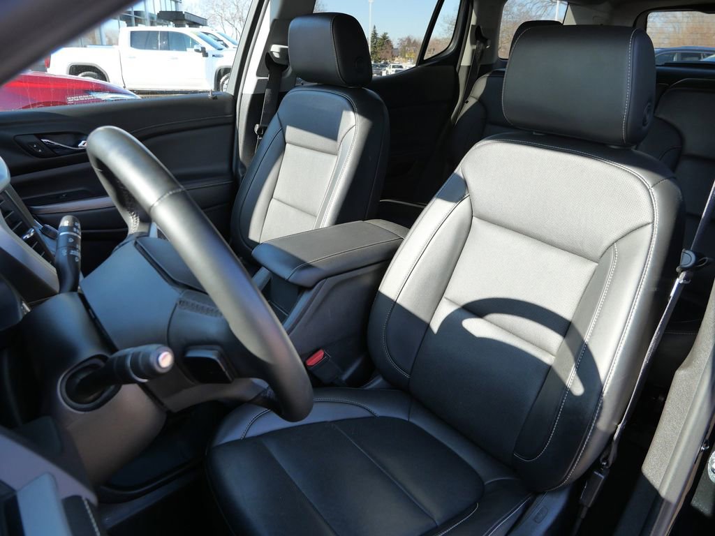 Used 2023 GMC Acadia SLT image 28