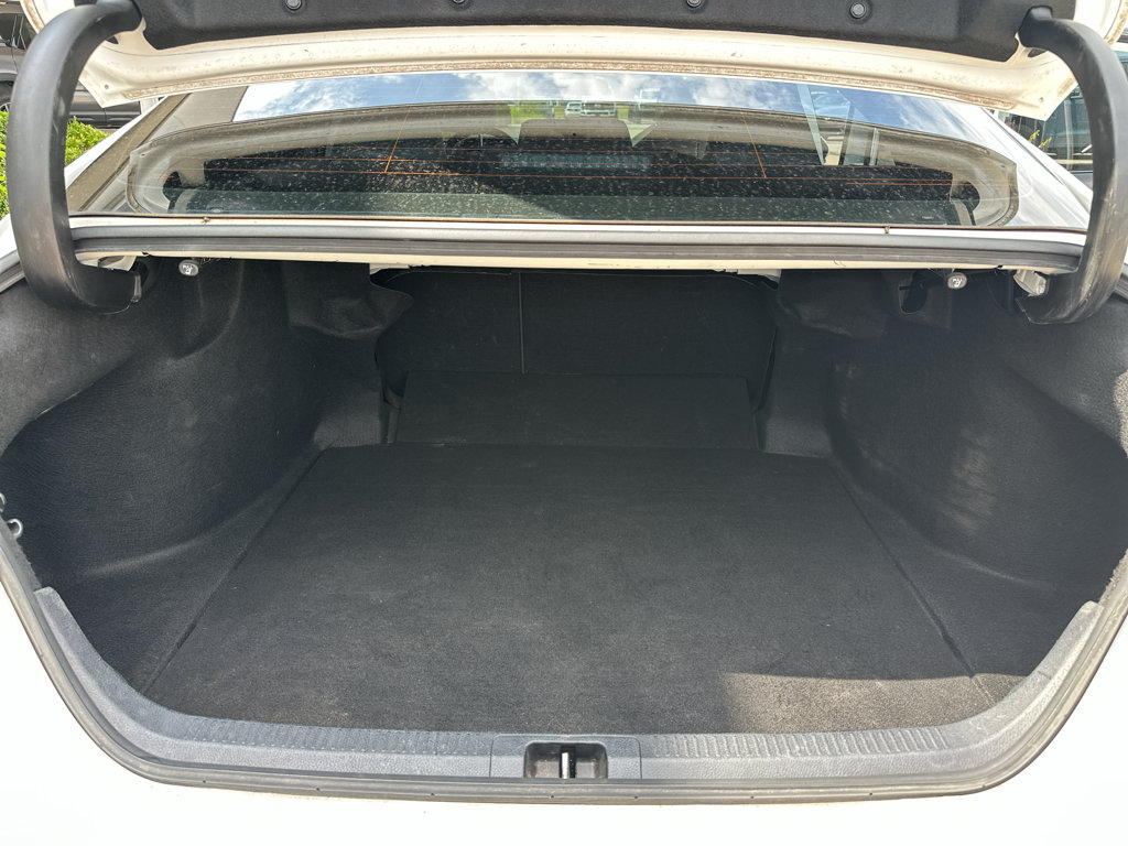 Used 2021 Toyota Camry SE AWD/4WD image 32