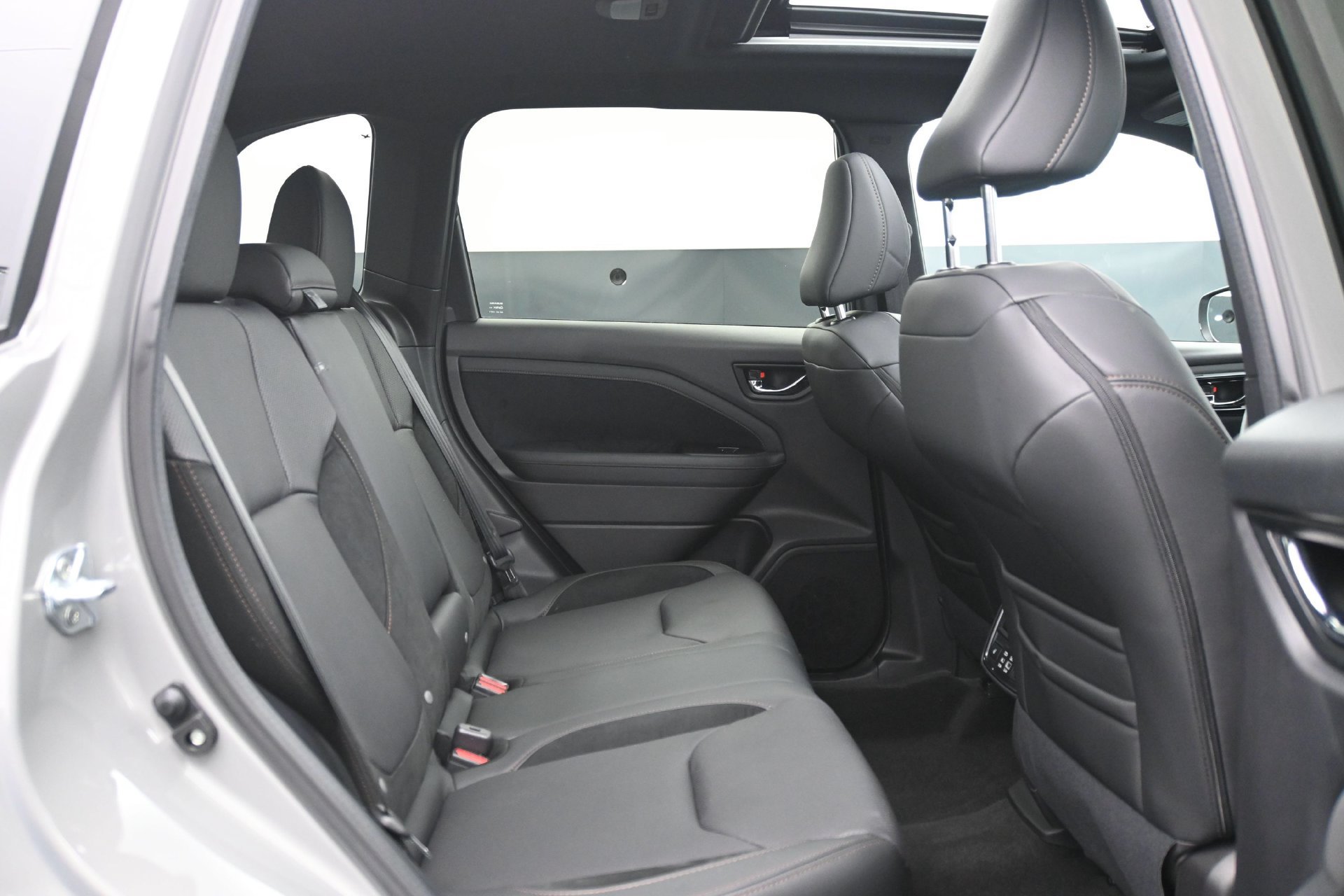 Used 2026 Subaru Forester Touring AWD/4WD image 14
