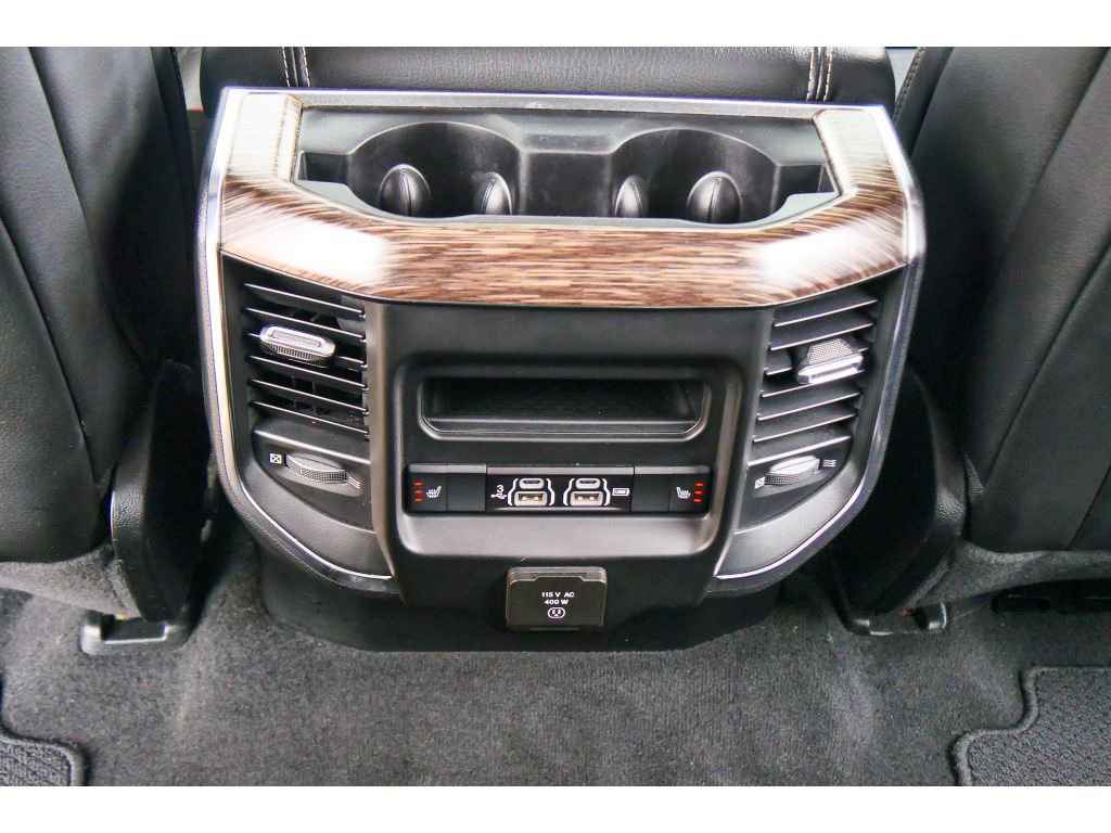 Used 2019 RAM 1500 Laramie AWD/4WD image 19