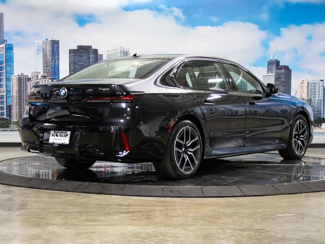 Used 2026 BMW 740i xDrive AWD/4WD image 8