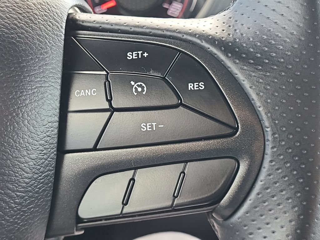 Used 2018 Dodge Challenger R/T w/ Blacktop Package RWD image 20