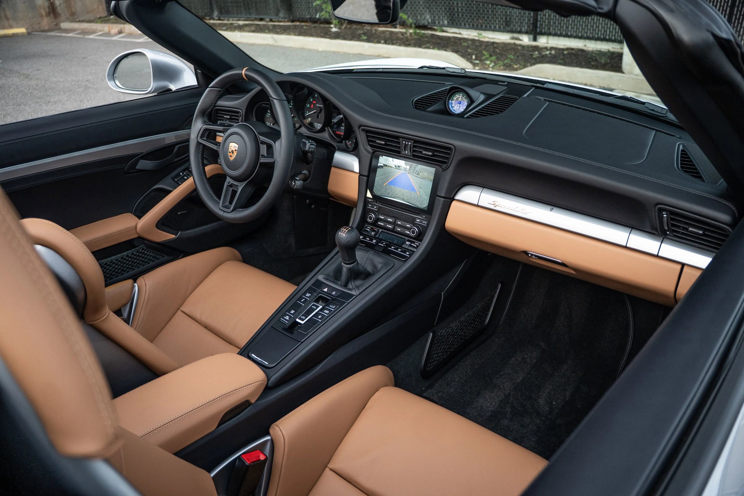 Used 2019 Porsche 911 Speedster RWD image 57