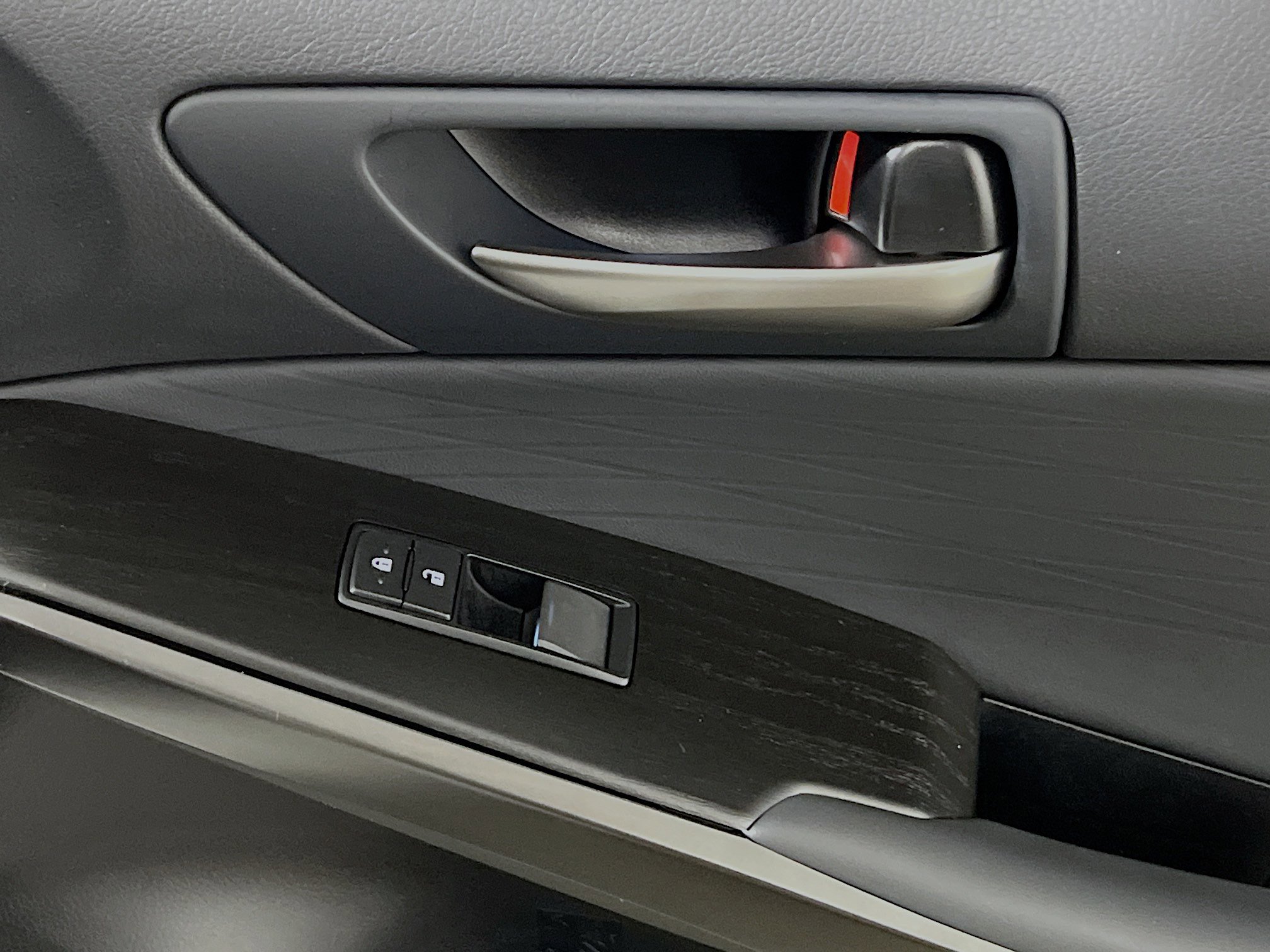 Used 2023 Lexus IS 300 w/ Premium Package image 32