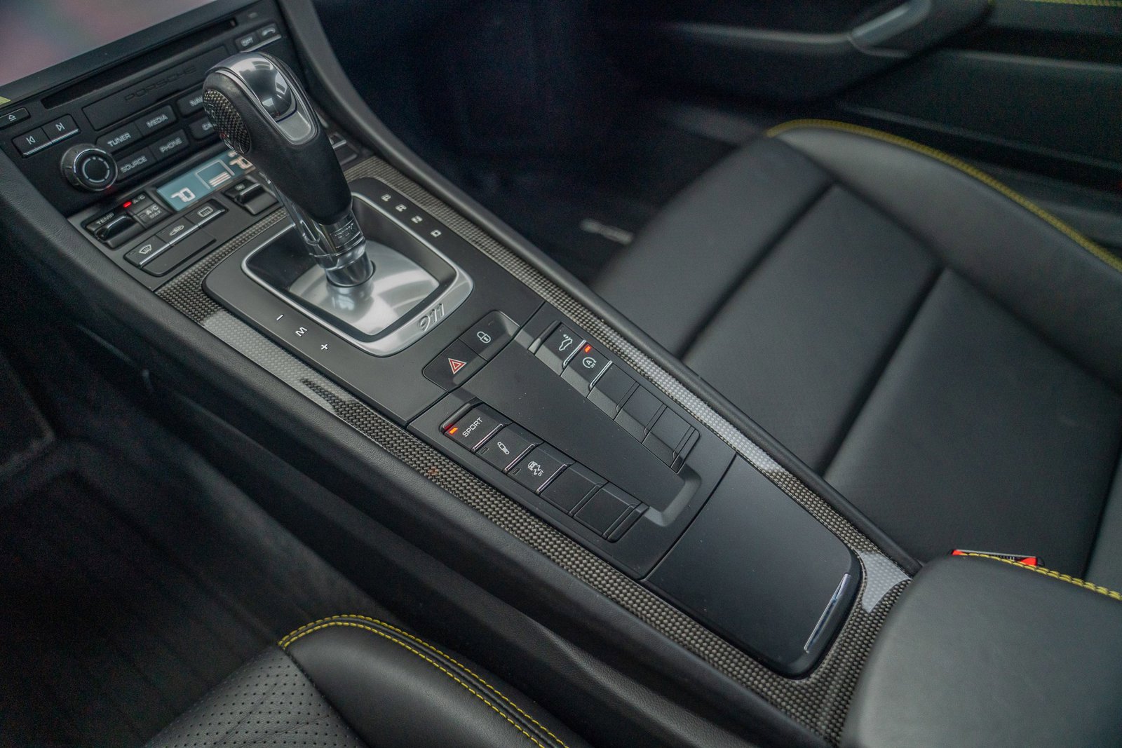 Used 2019 Porsche 911 Carrera S image 20