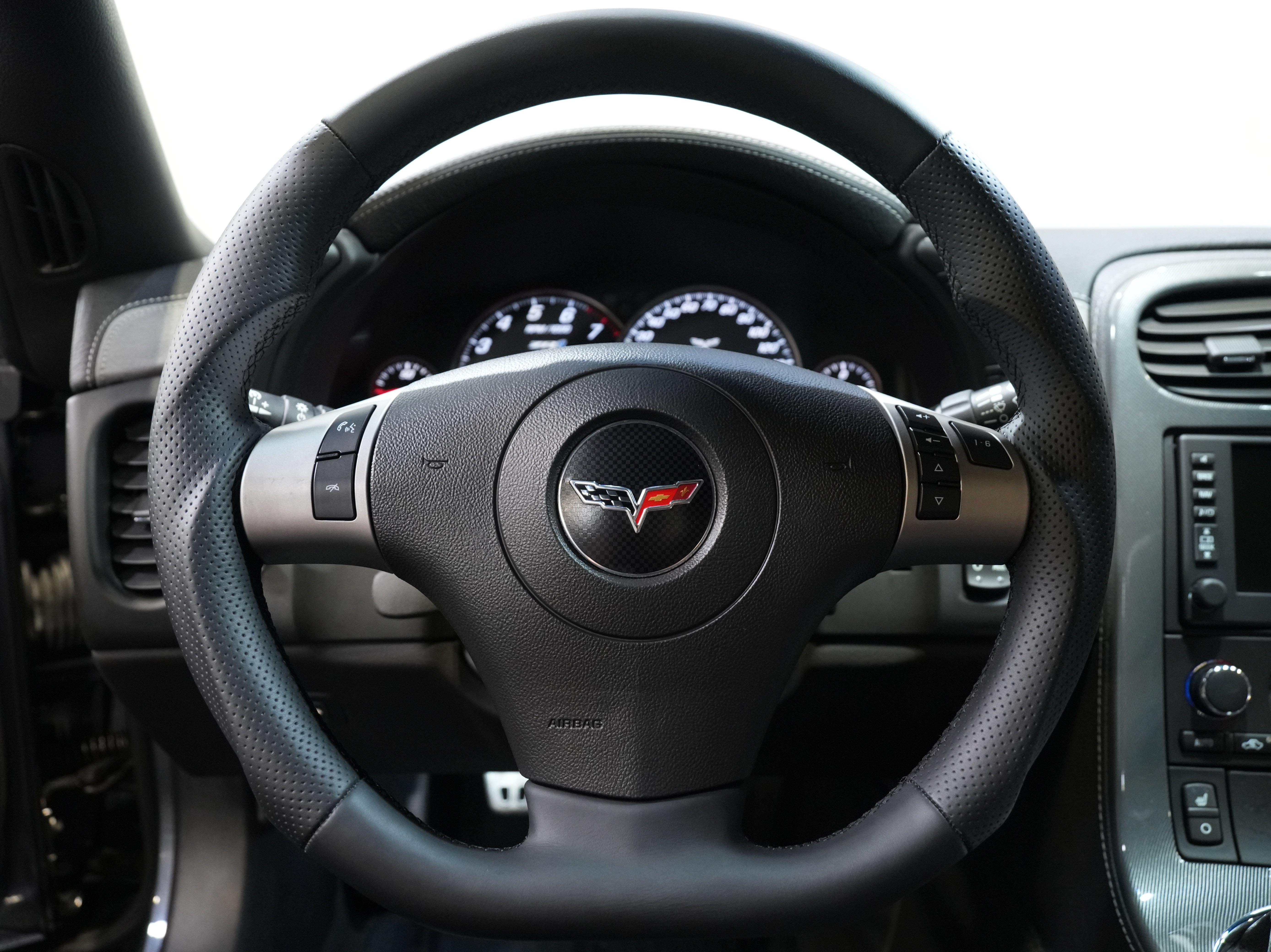 Used 2009 Chevrolet Corvette ZR1 w/ Preferred Equipment Group RWD image 35