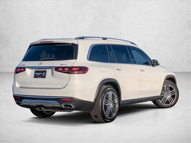 Used 2025 Mercedes-Benz GLS 450 4MATIC image 4