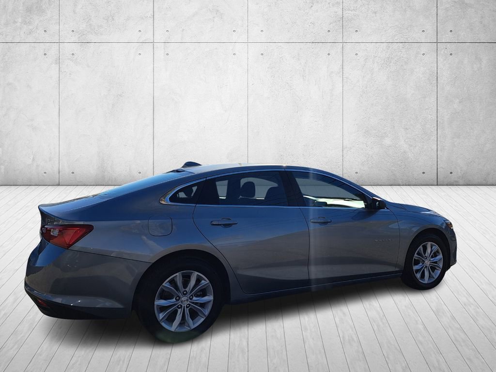 Used 2025 Chevrolet Malibu LT image 5