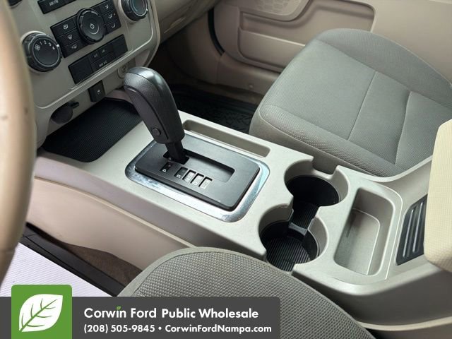 Used 2009 Ford Escape XLT image 19